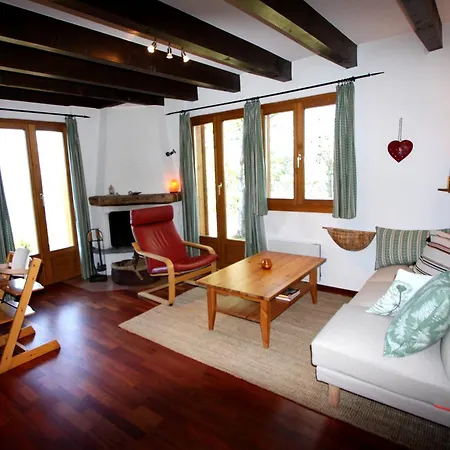 Chalet Rainier *