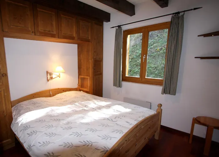 Chalet Rainier